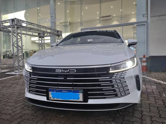 BYD KING 1.5 DM-I PHEV GL AUTOMÁTICO BYD KING 1.5 DM-I PHEV GL AUTOMÁTICO
